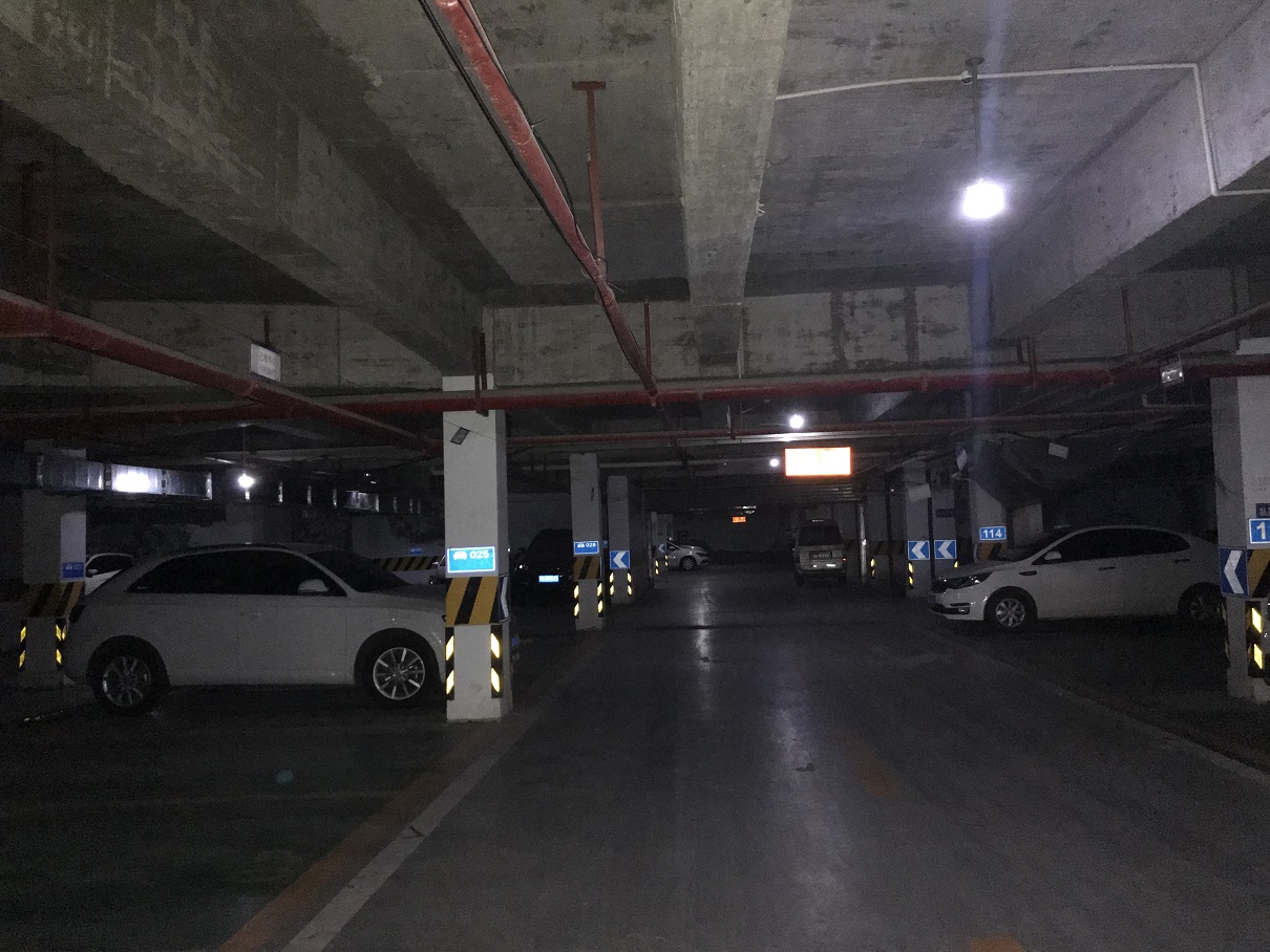 南充順慶陽(yáng)光香緹地下114個(gè)車(chē)位拍賣(mài)